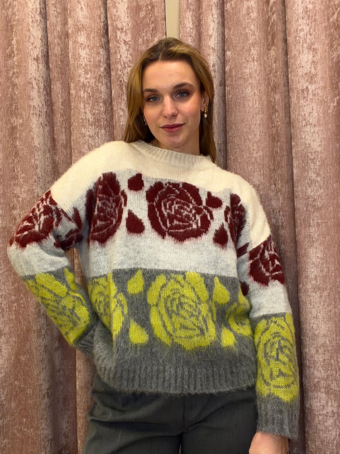 Maglione Winter Bloom – Roses & Mohair Effect