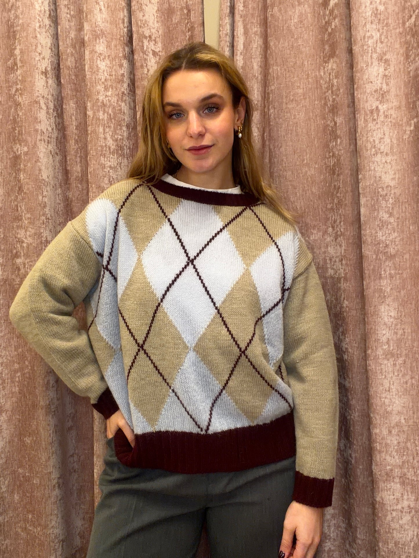 Maglione Preppy Vibes – Argyle Mix