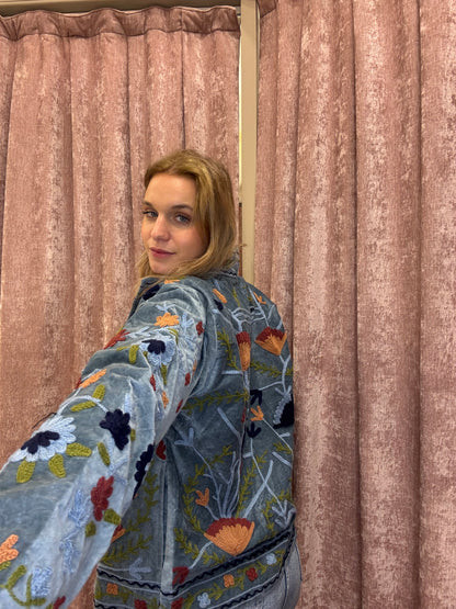 Giacche in velluto ricamato