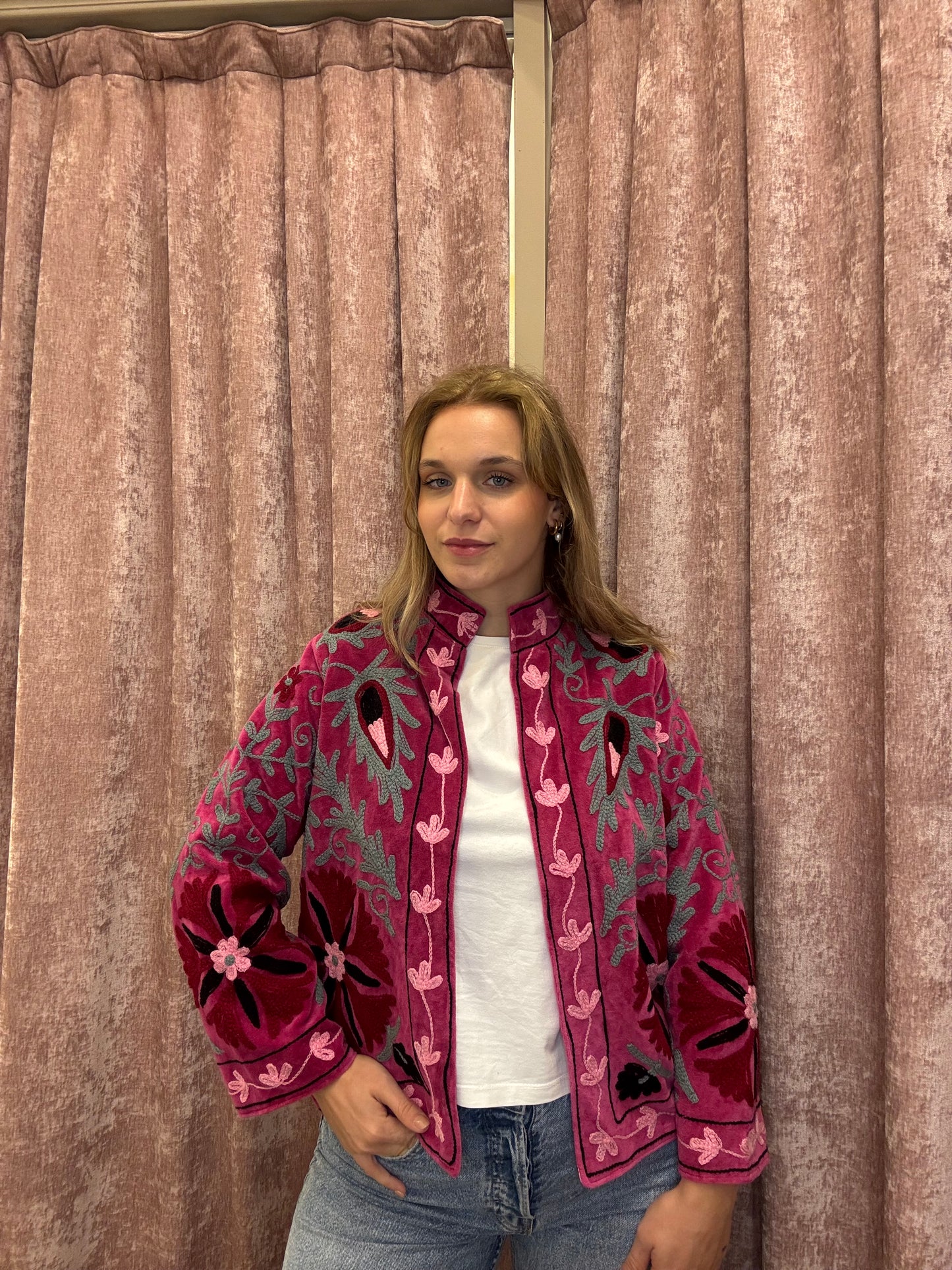 Giacche in velluto ricamato