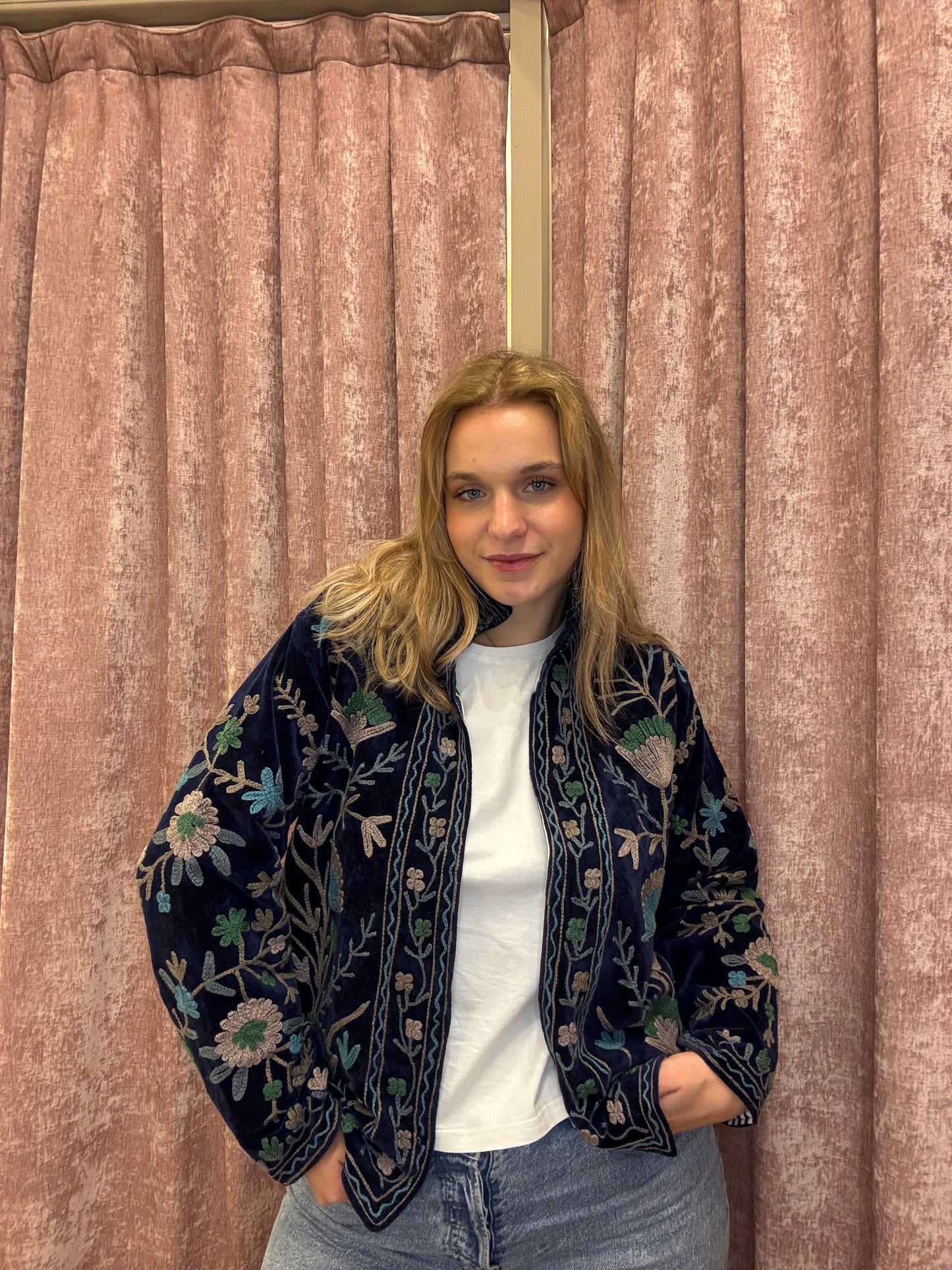 Giacche in velluto ricamato