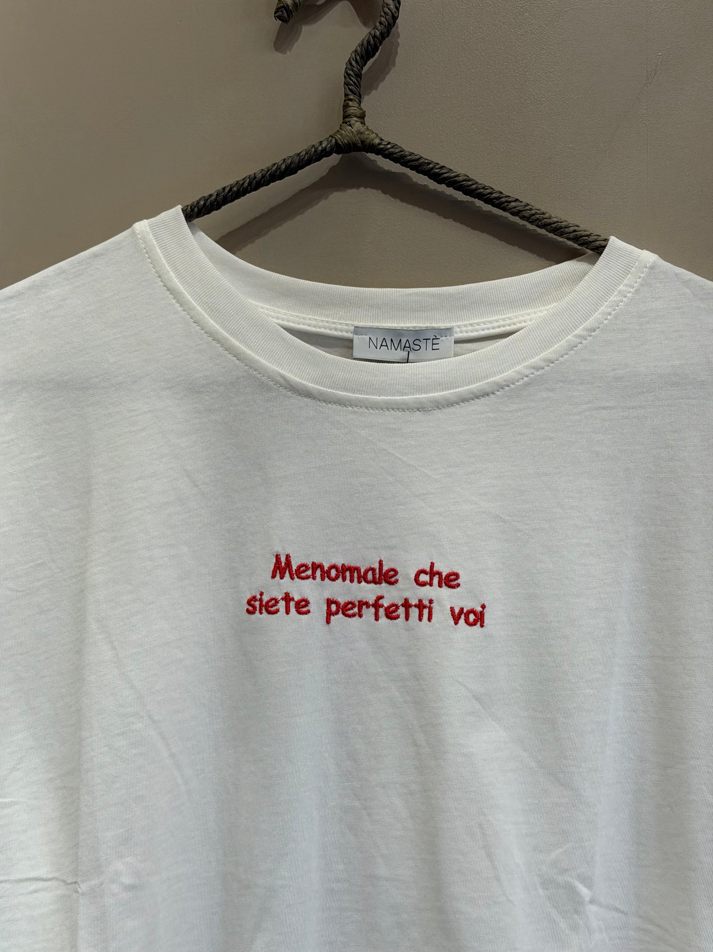 T-Shirt "Parlante" in Cotone Organico – Dillo con un Ricamo