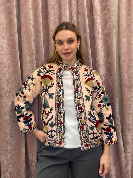Giacca Artigianale in Cotone con Ricami Floreali