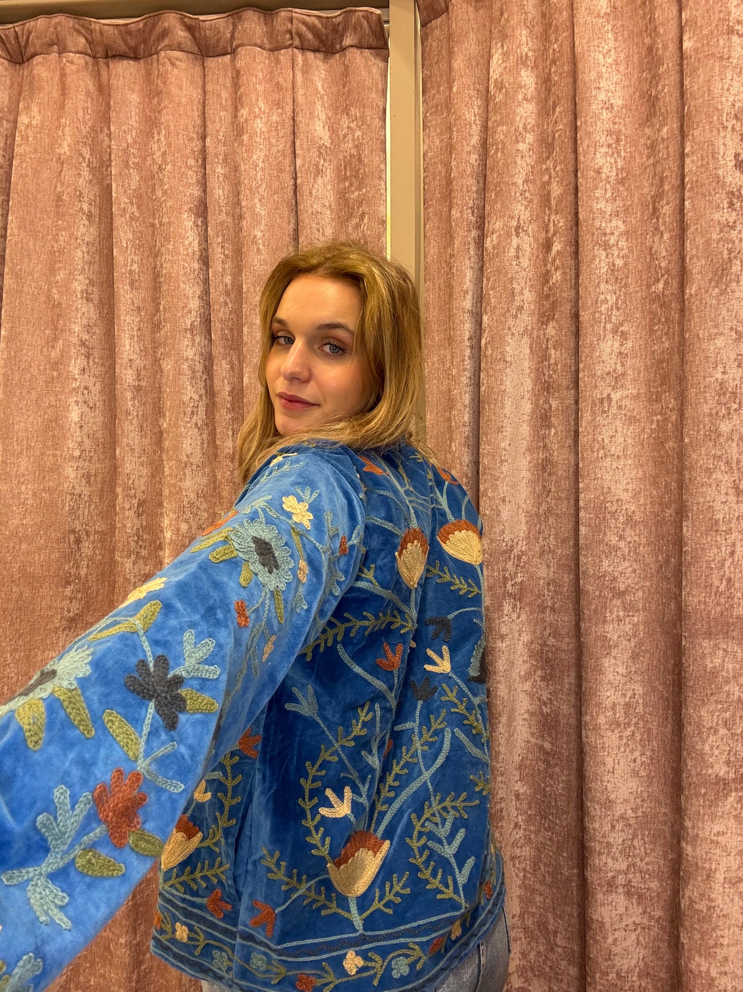 Giacche in velluto ricamato