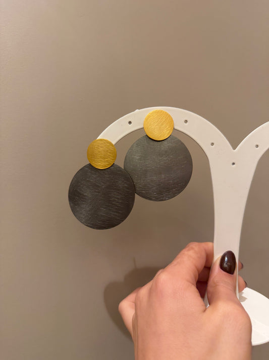 Orecchini pendenti a doppio cerchio